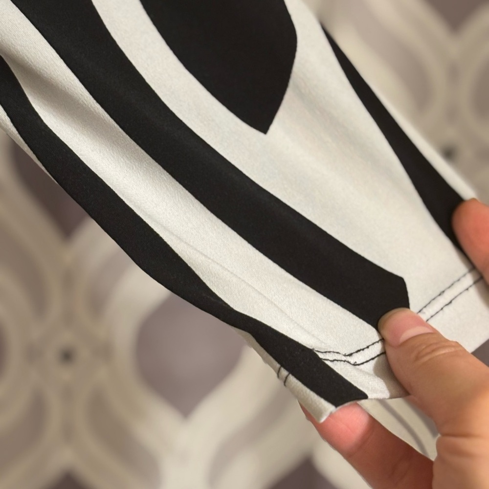 Zebra print shark bite hem top! - Picture 3 of 4